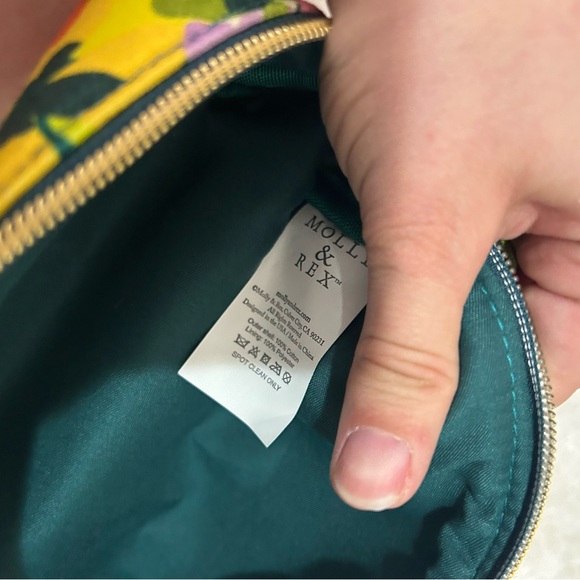 Molly and Rex floral cosmetic bag - Picture 6 of 7